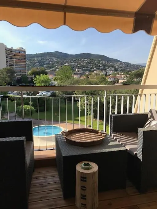 Apartment Studio Climatise, Super Deco, Piscine, Avec 2 Vtt Mandelieu-la-Napoule