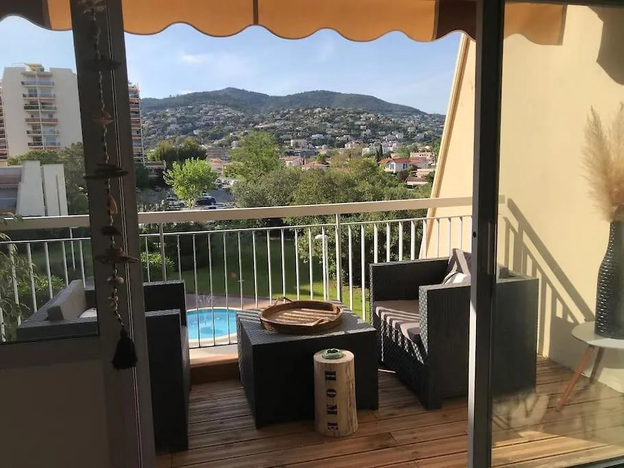 Studio Climatise, Super Deco, Piscine, Avec 2 Vtt Mandelieu-la-Napoule Apartment